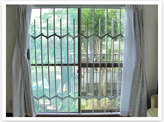 �u�h�q����v�y������t�^�E�J���h�ƃV���b�^�[�z